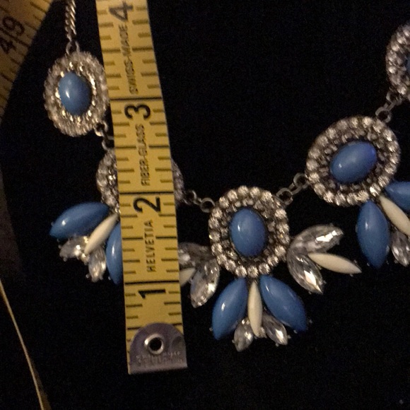 Silver tone rhinestone & blue stone necklace - Picture 3 of 4